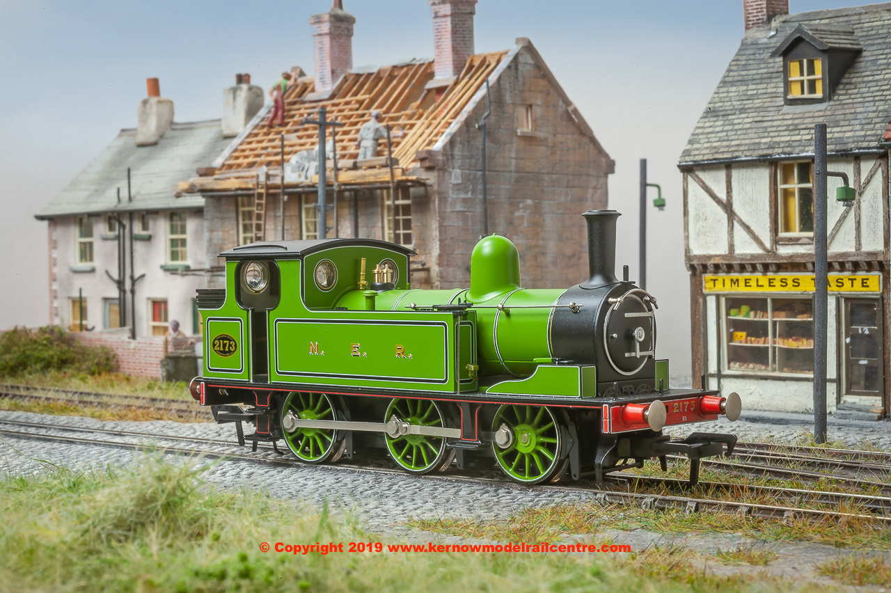 31-063SF Bachmann E1 Class Steam Locomotive number 2173 in NER Lined Green livery